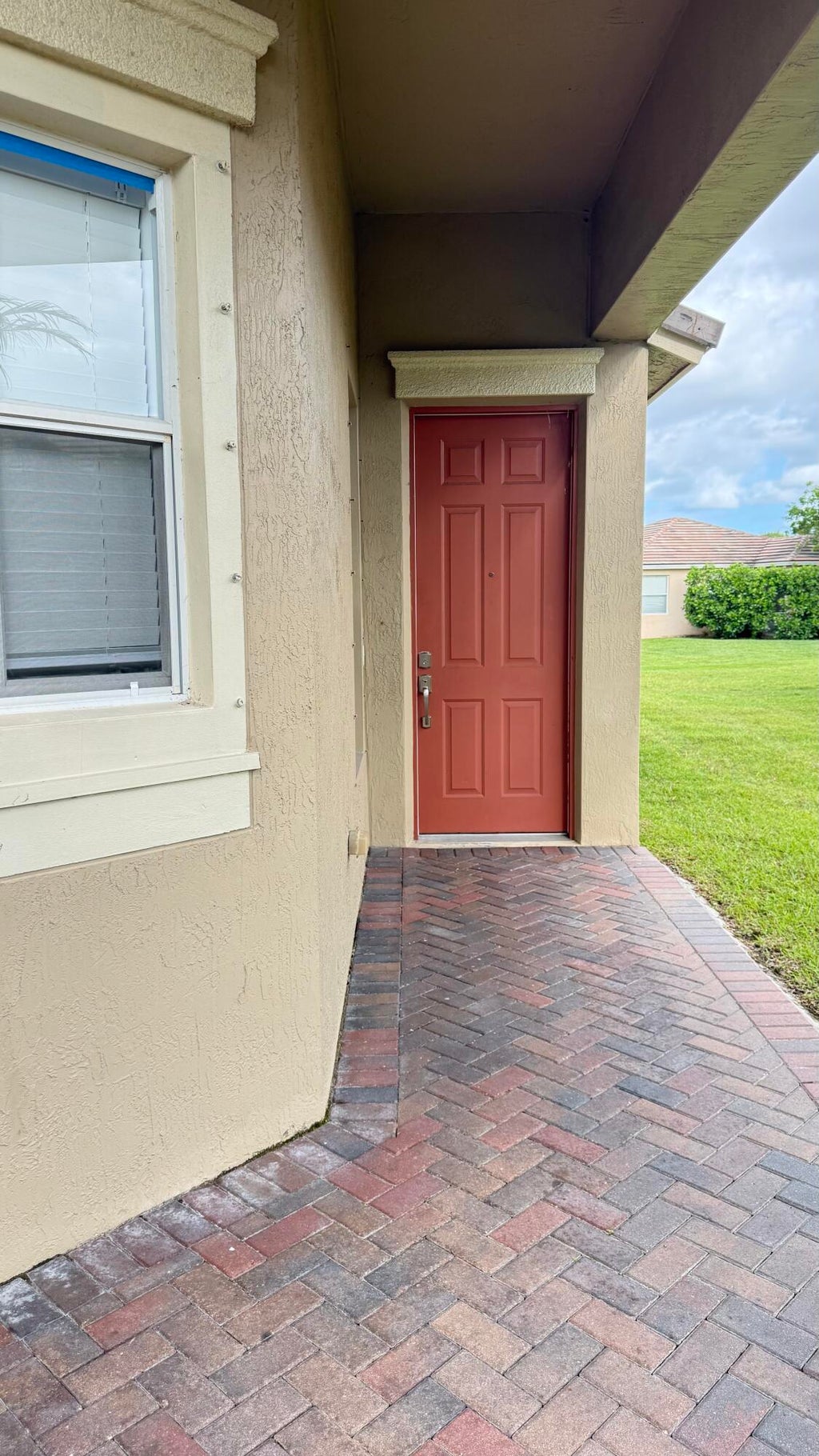 Photo of 9728 SW Eastbrook Circle, Port Saint Lucie, FL 34987 (MLS # B26036959)