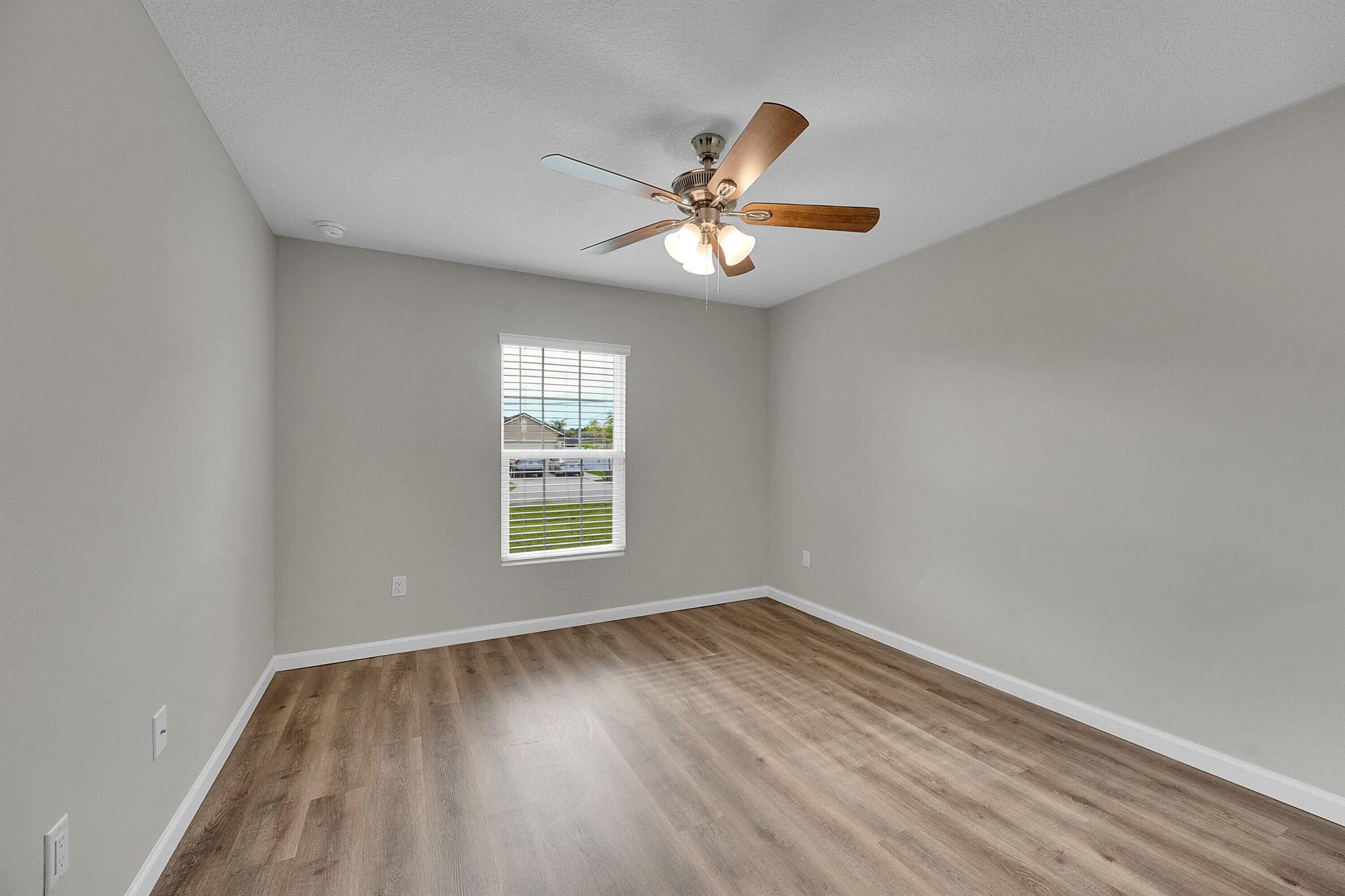 PORT ST LUCIE SECTION 46 - Residential Lease