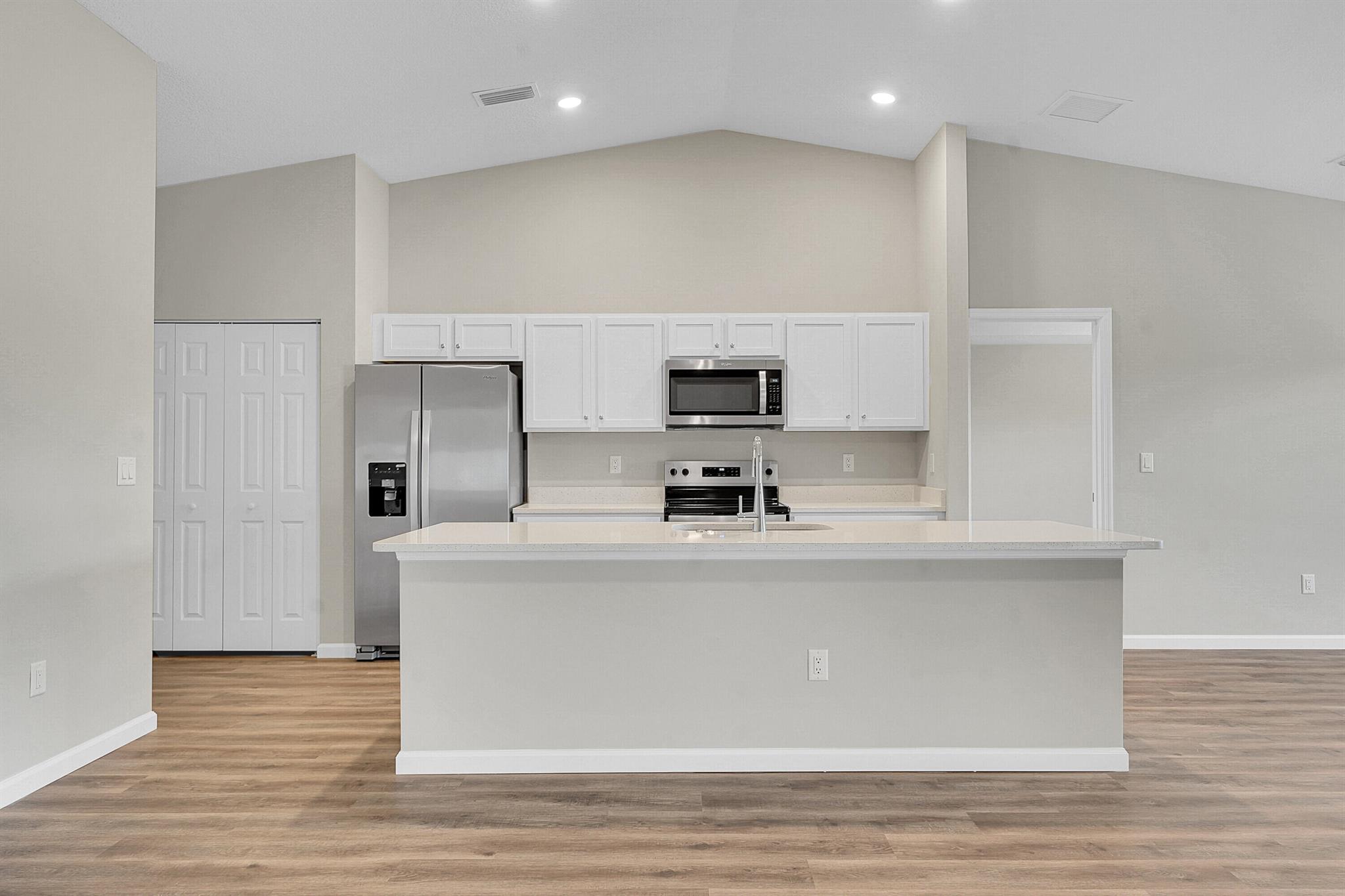 PORT ST LUCIE SECTION 46 - Residential Lease