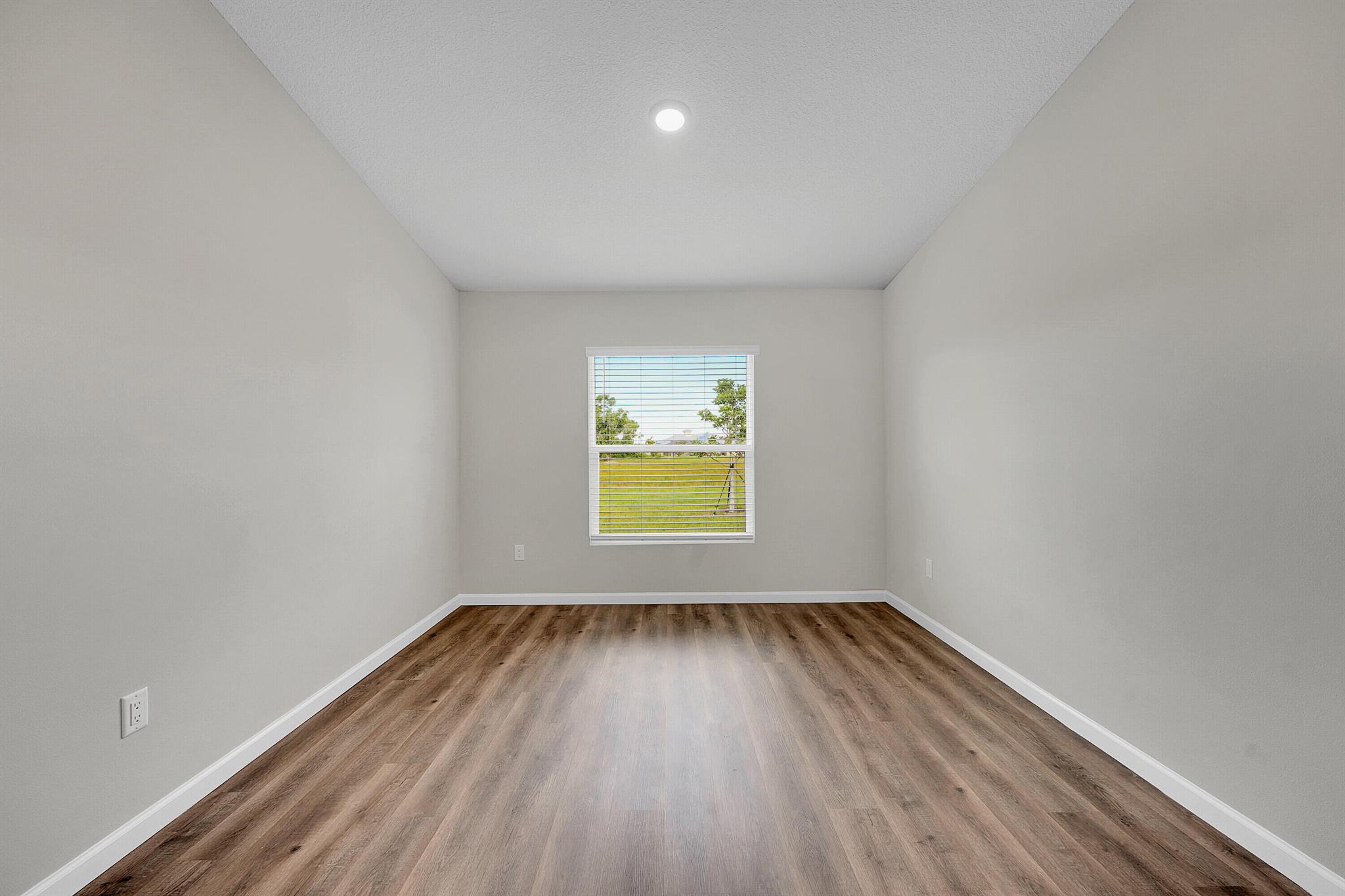 PORT ST LUCIE SECTION 46 - Residential Lease