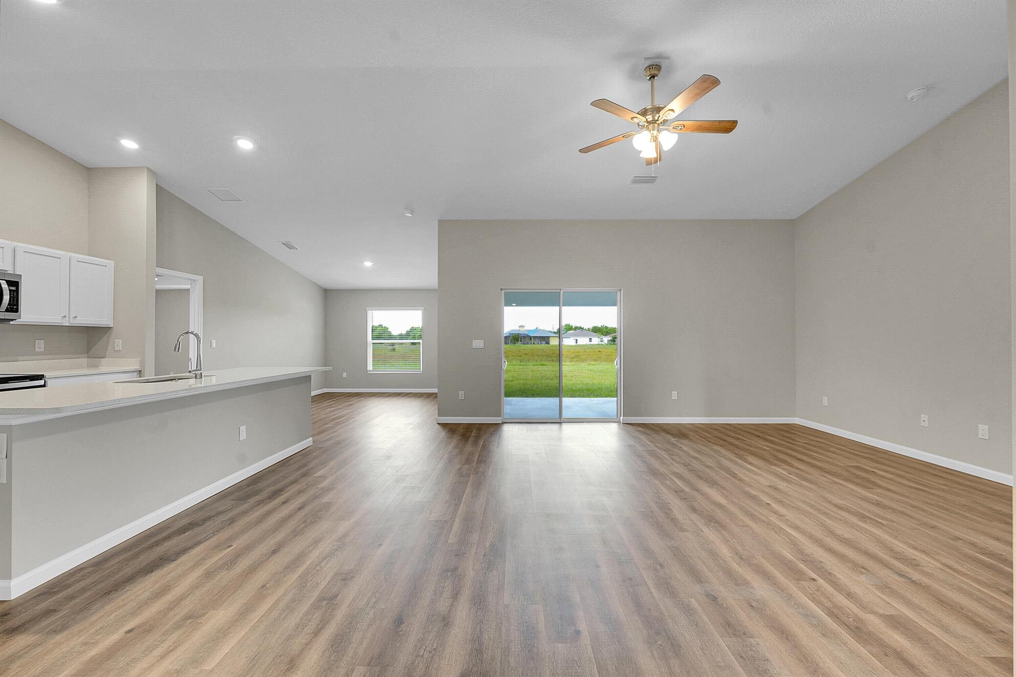PORT ST LUCIE SECTION 46 - Residential Lease