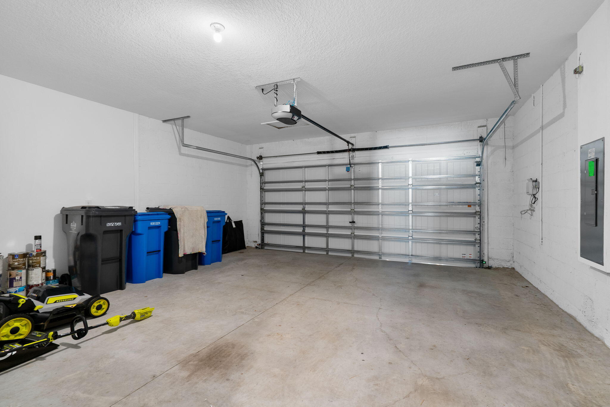 Summers Cay - Residential