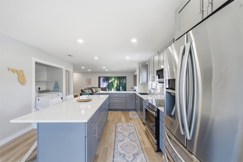 Photo of 301 N Pine Island Road #217, Plantation, FL 33324 (MLS # F10551738)