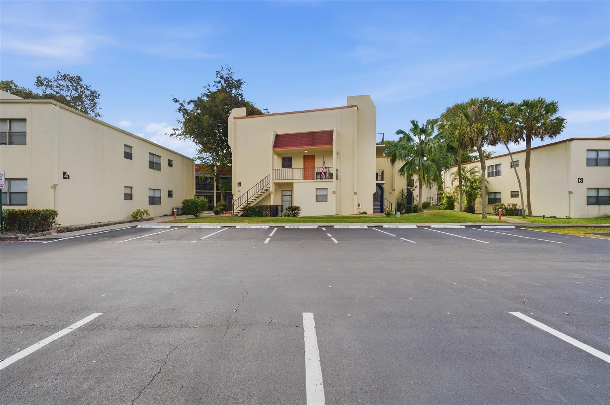 RAINTREE FOREST CONDO - Residential