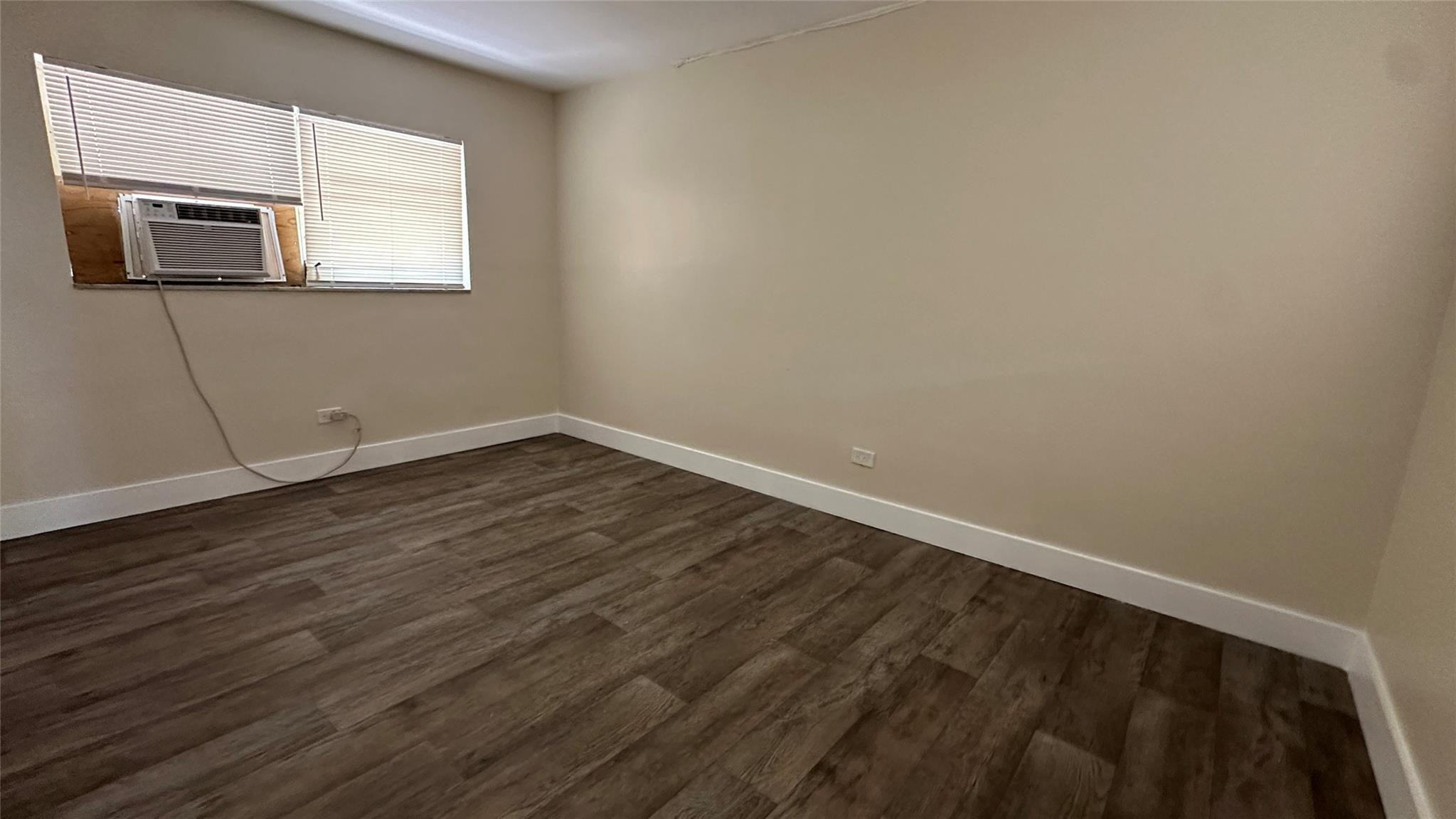 Croissant Park 4-28 B - Residential Lease