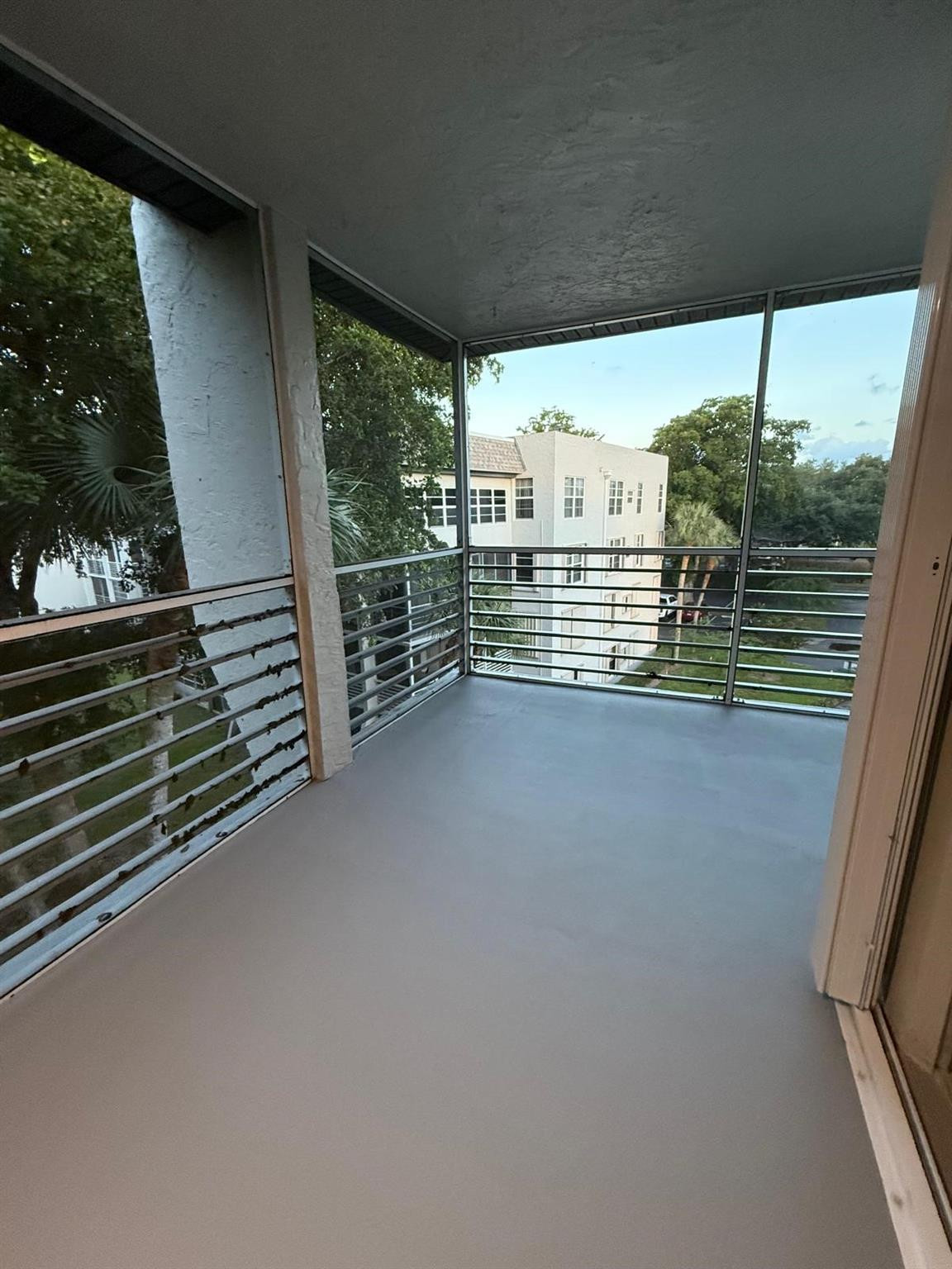 POINCIANA 8 OF PINE ISLAN - Residential