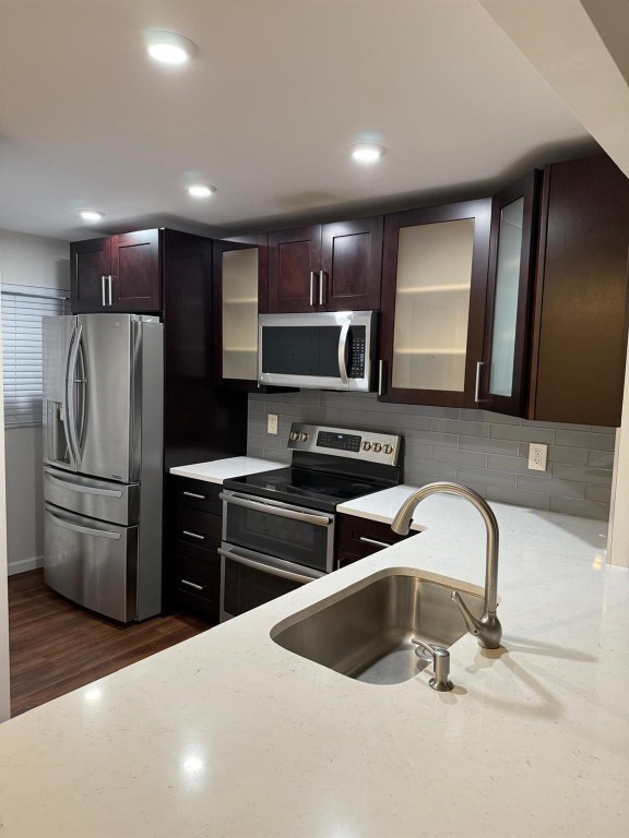 POINCIANA 8 OF PINE ISLAN - Residential