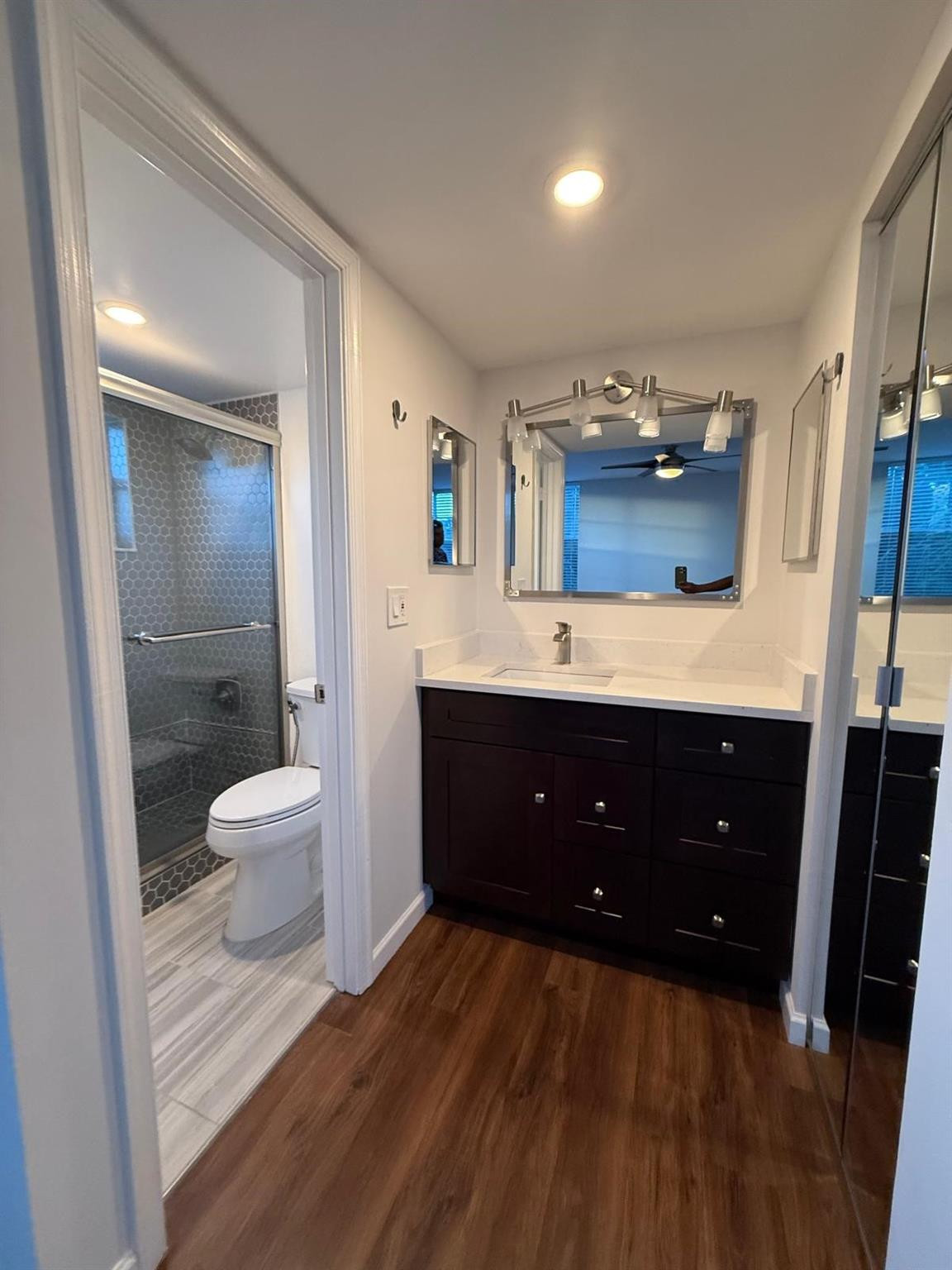 POINCIANA 8 OF PINE ISLAN - Residential