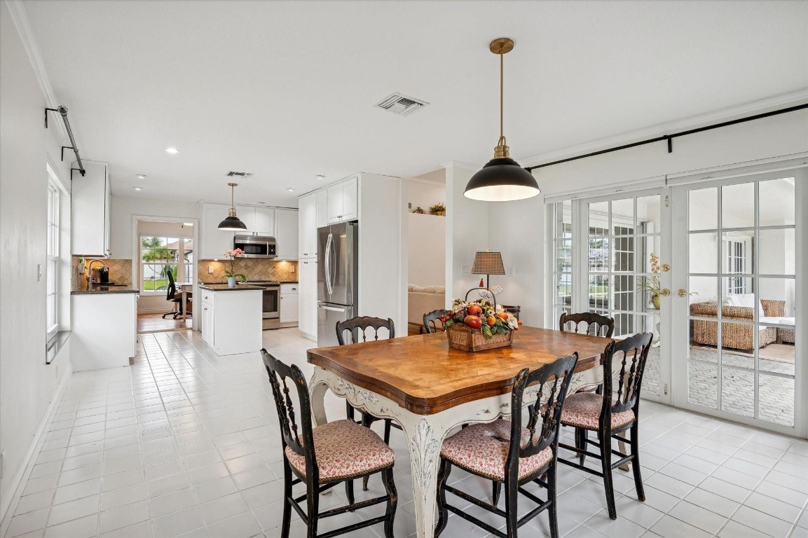 GROVE COMMERCIAL CENTER - Residential