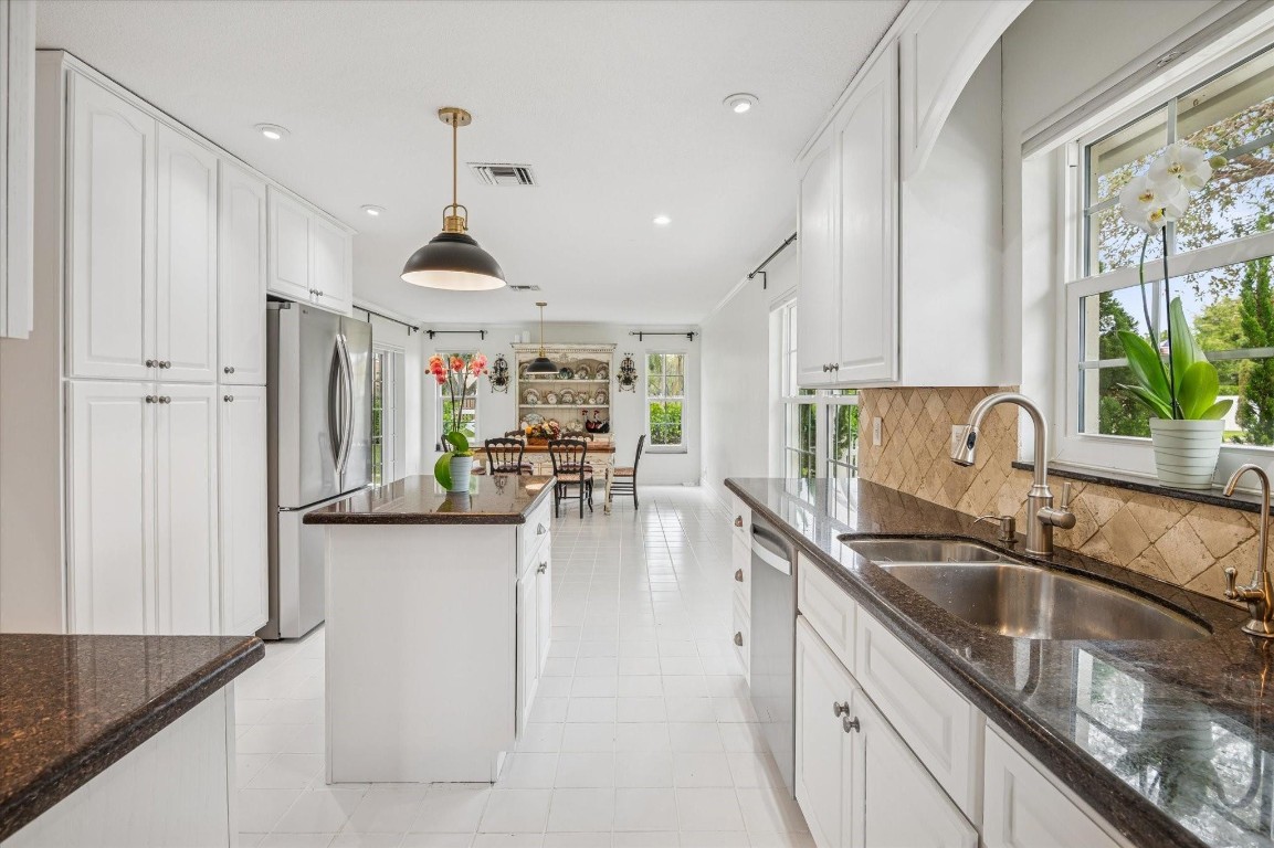 GROVE COMMERCIAL CENTER - Residential