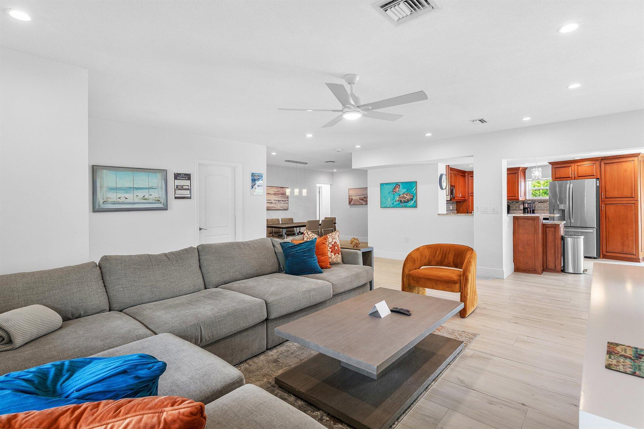 917 SW 38th Court