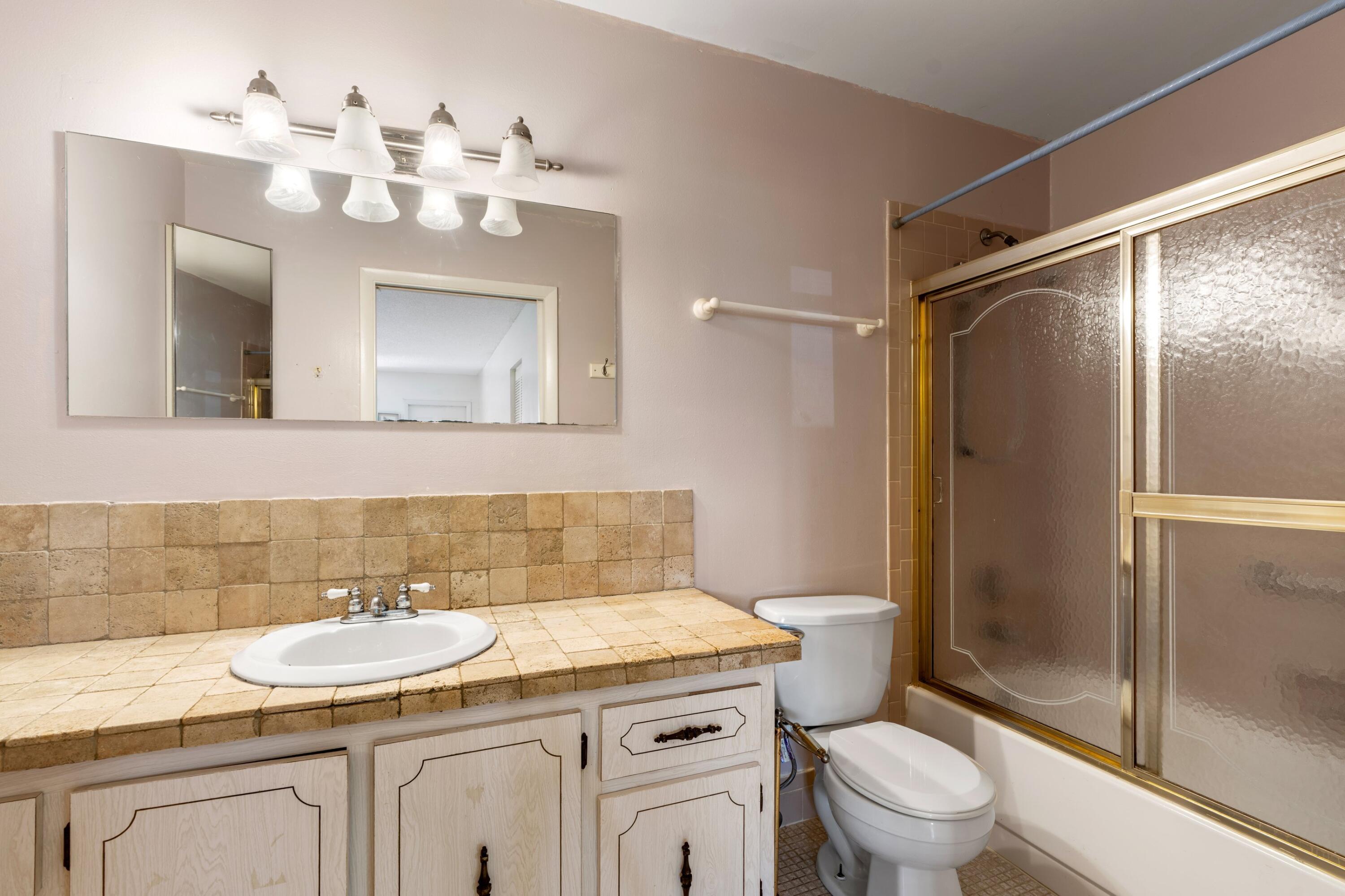 HIGH POINT OF DELRAY SEC 7 CONDO - Residential