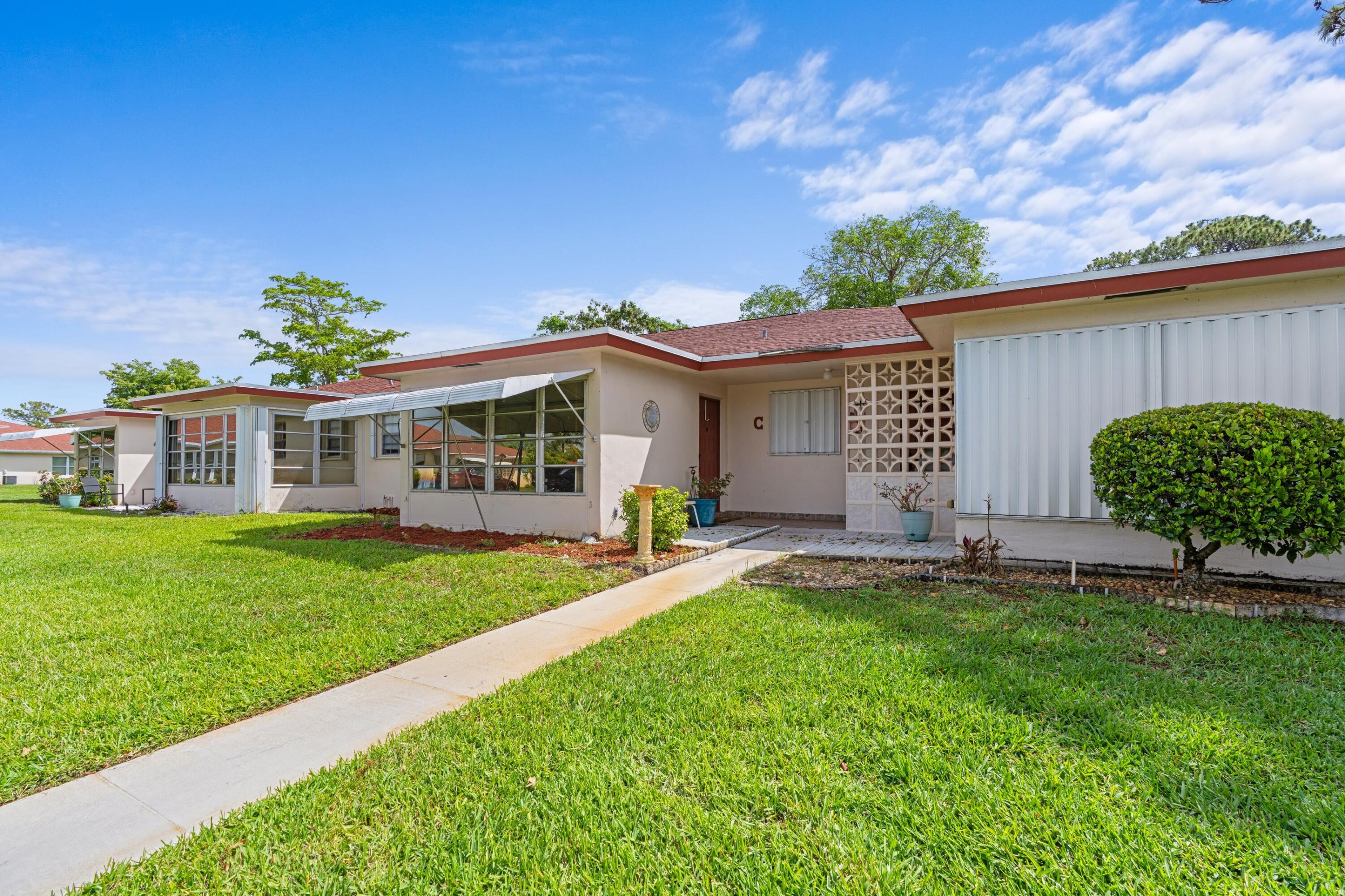 HIGH POINT OF DELRAY SEC 7 CONDO - Residential