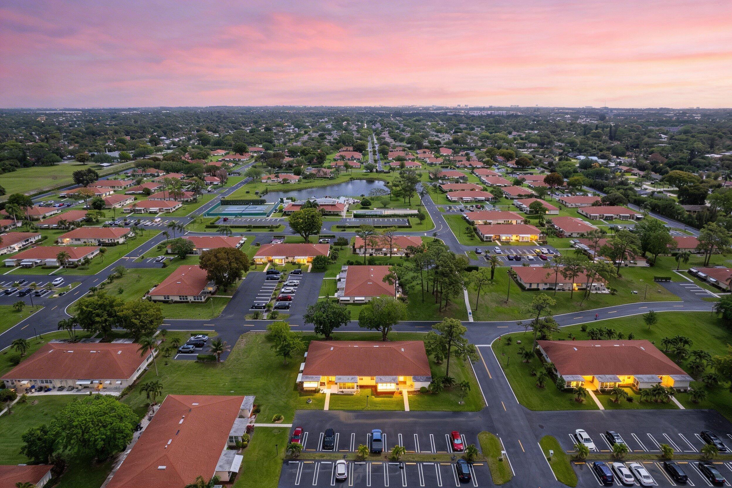 HIGH POINT OF DELRAY SEC 7 CONDO - Residential