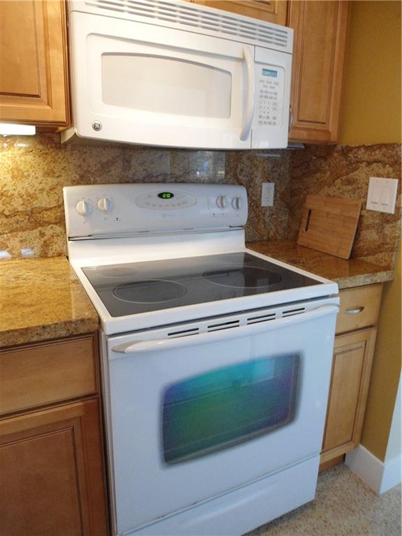 Victoria Highlands Amd - Residential Lease