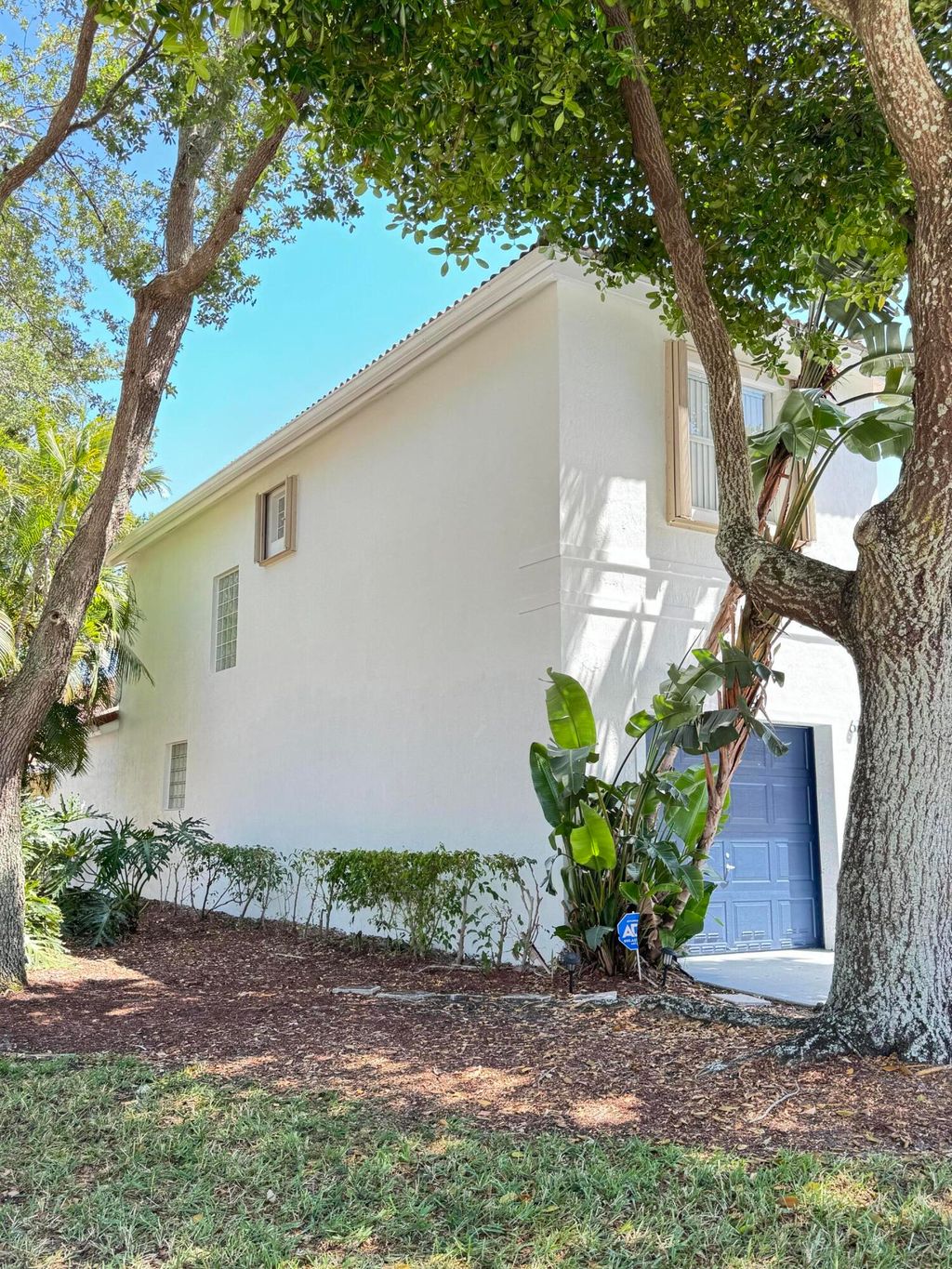 Photo of 6752 SE Green Island Circle, Lake Worth, FL 33463 (MLS # R11097640)