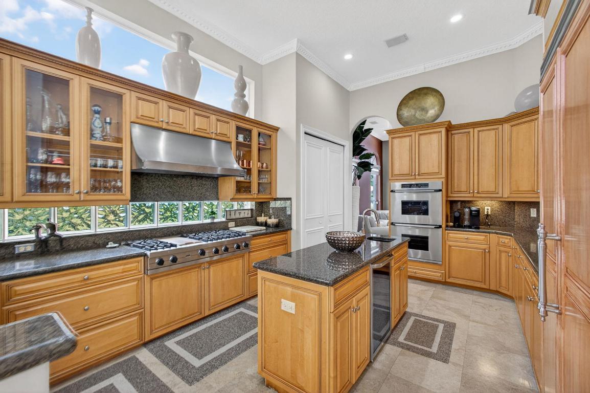 IBIS GOLF AND COUNTRY CLUB 2 - Residential Lease