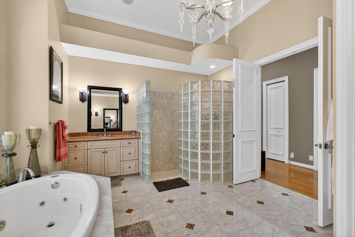 IBIS GOLF AND COUNTRY CLUB 2 - Residential Lease