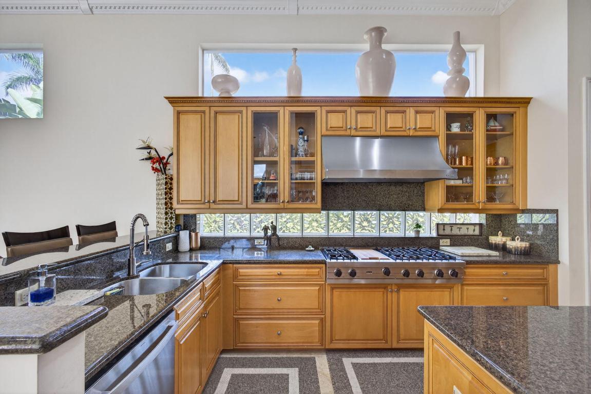 IBIS GOLF AND COUNTRY CLUB 2 - Residential Lease