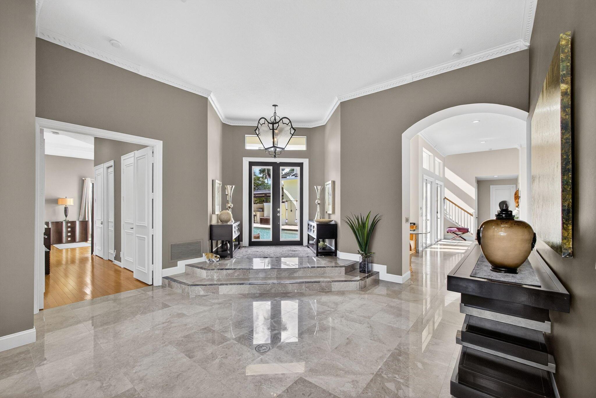 IBIS GOLF AND COUNTRY CLU - Residential Lease