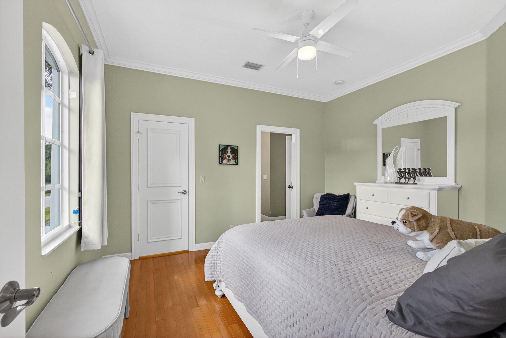 IBIS GOLF AND COUNTRY CLU - Residential Lease