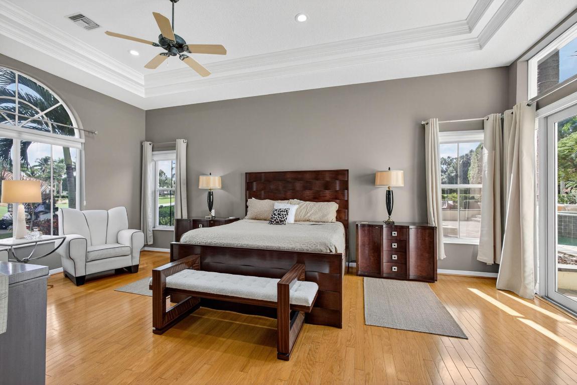 IBIS GOLF AND COUNTRY CLUB 2 - Residential Lease