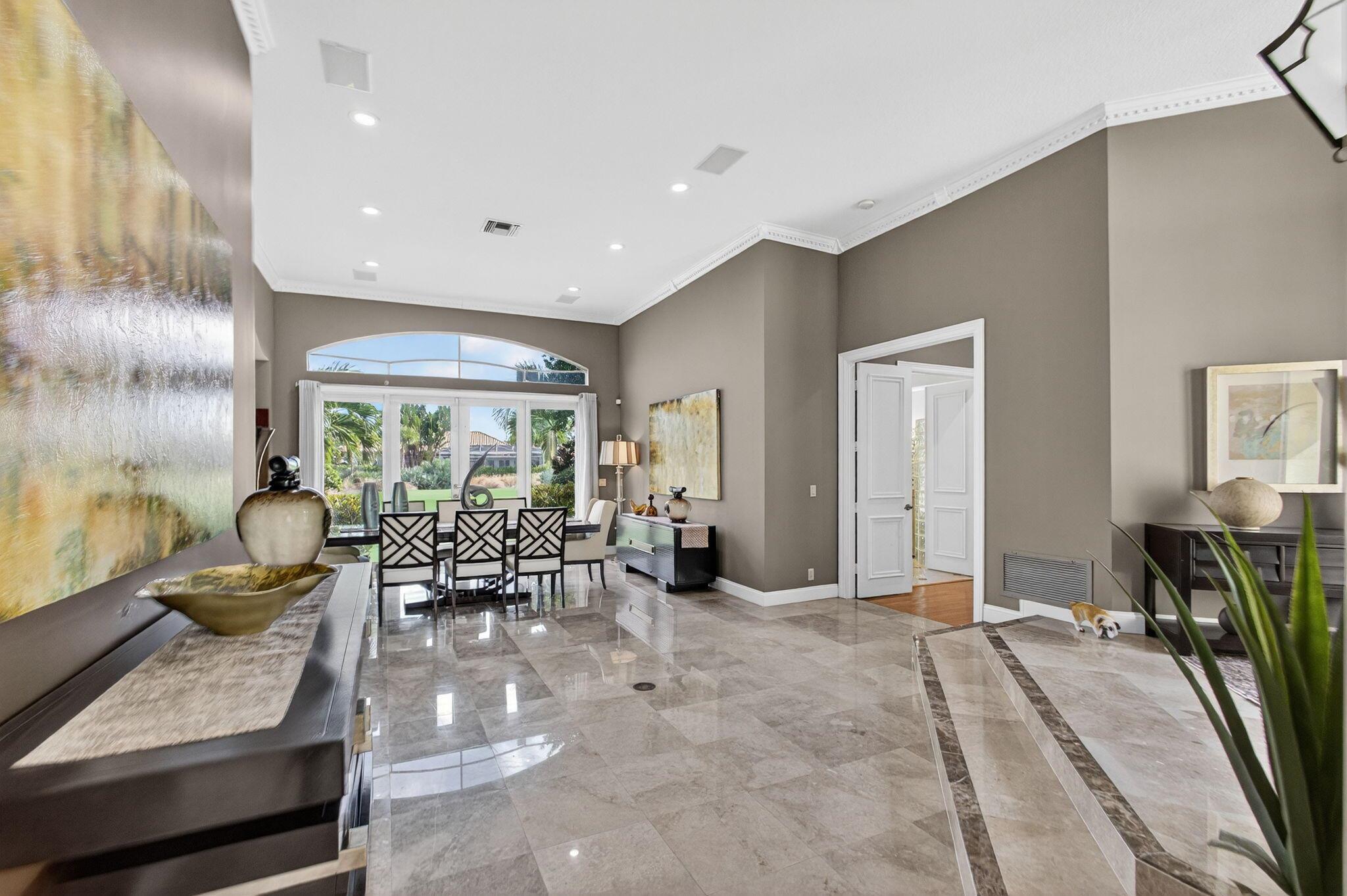 IBIS GOLF AND COUNTRY CLU - Residential Lease