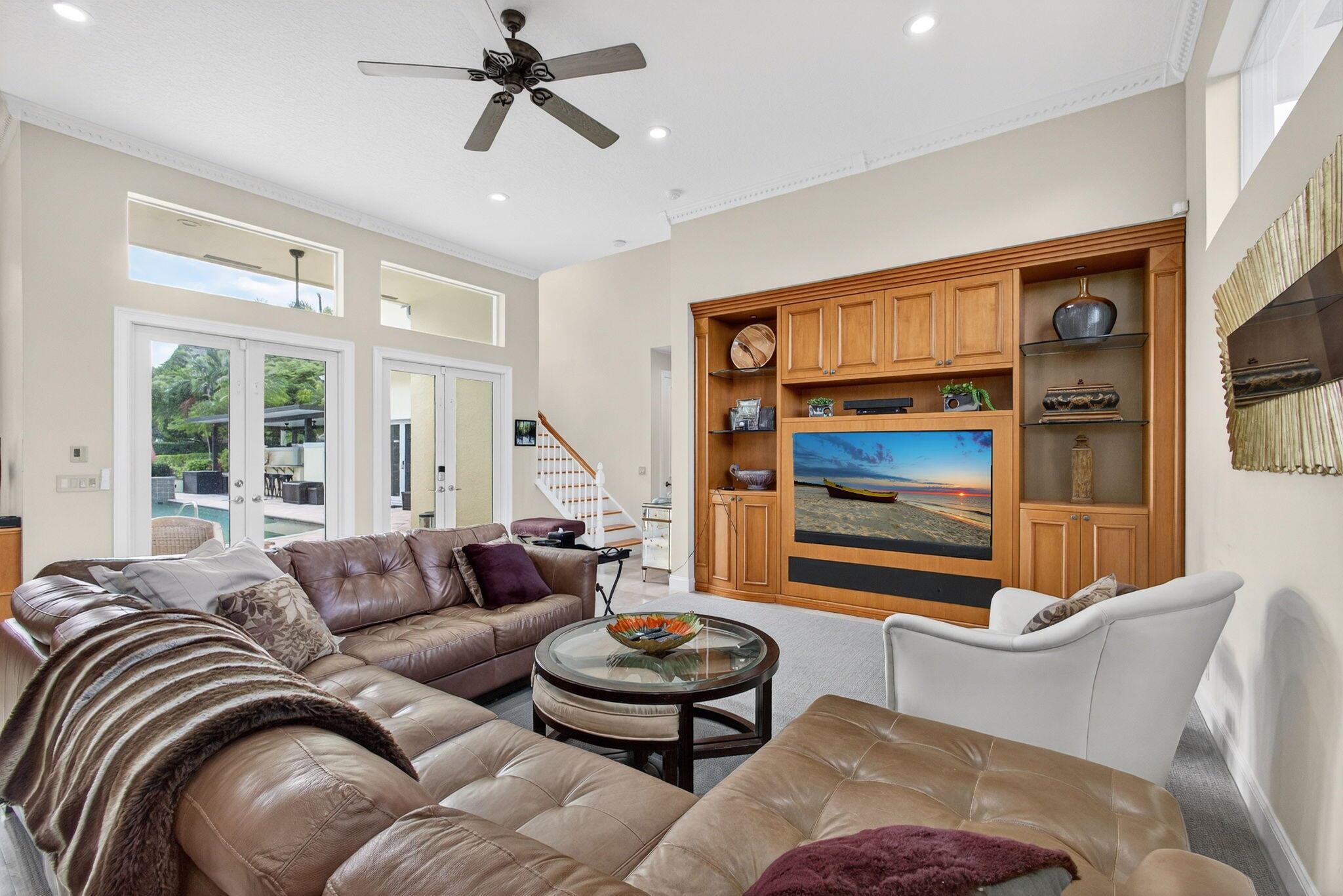 IBIS GOLF AND COUNTRY CLU - Residential Lease