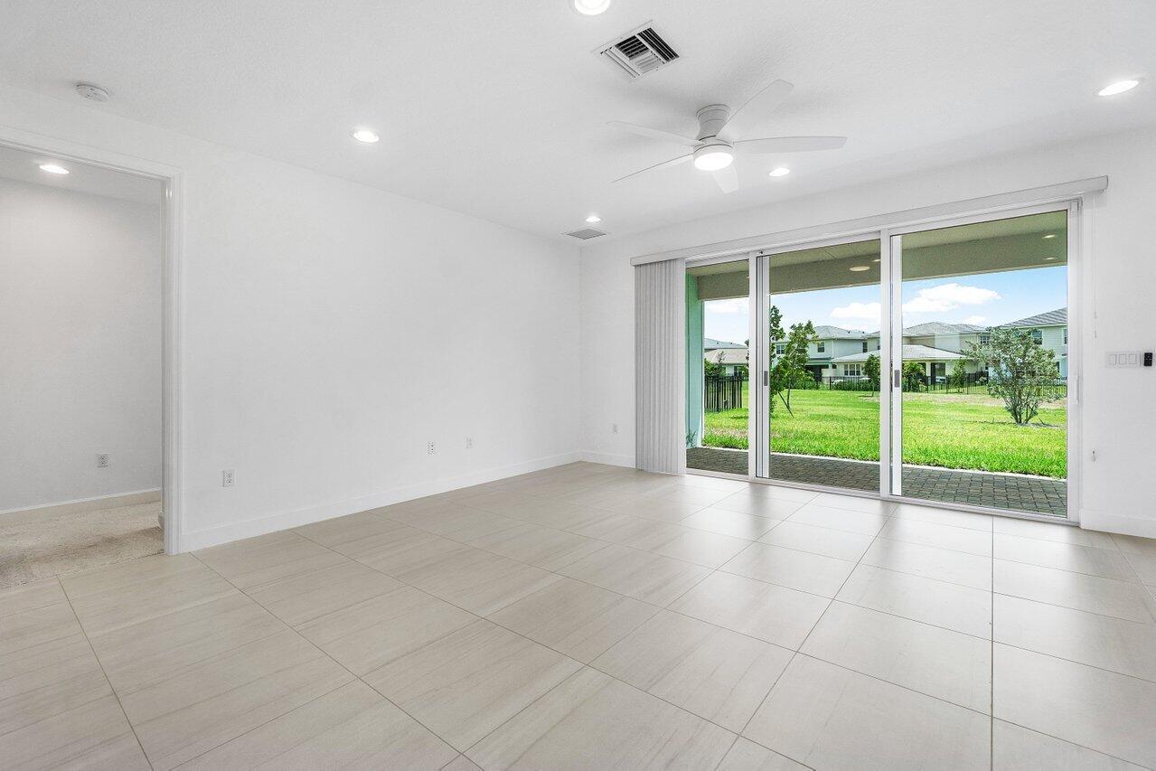 ARDEN PUD POD G SOUTH - Residential