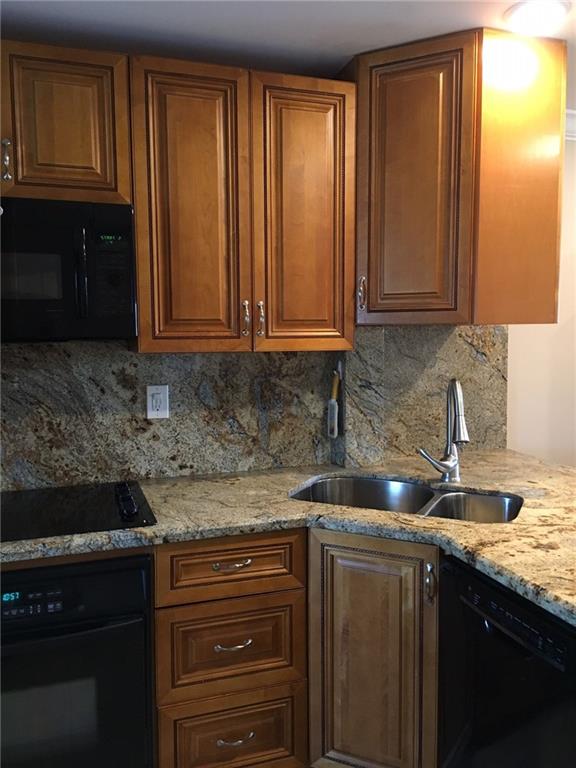 Hillsboro Cove Condos - Residential