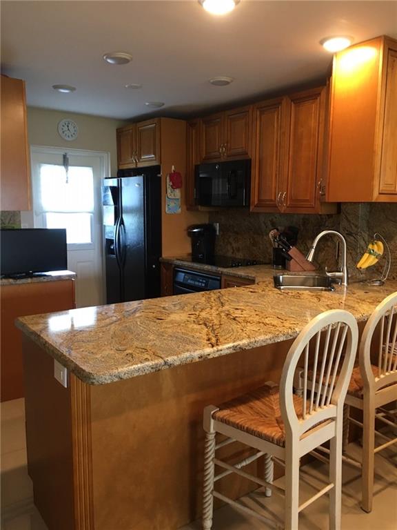 Hillsboro Cove Condos - Residential