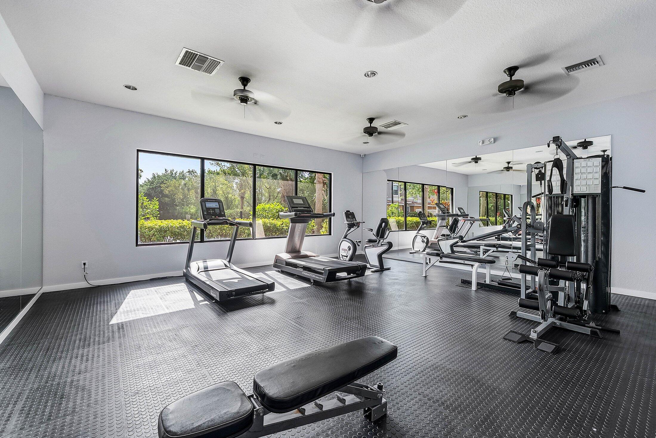 GRAMERCY SQUARE - Residential