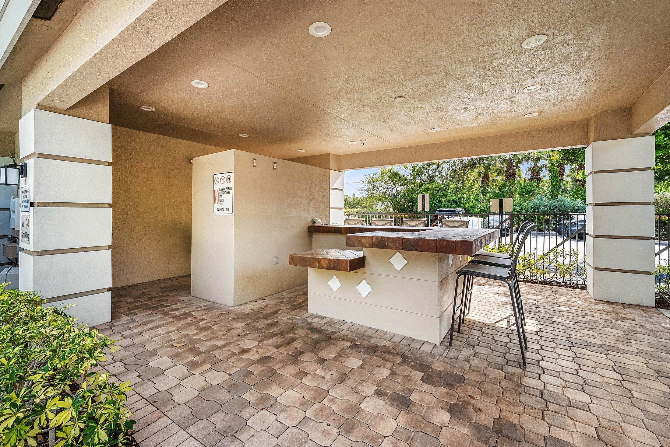 GRAMERCY SQUARE - Residential