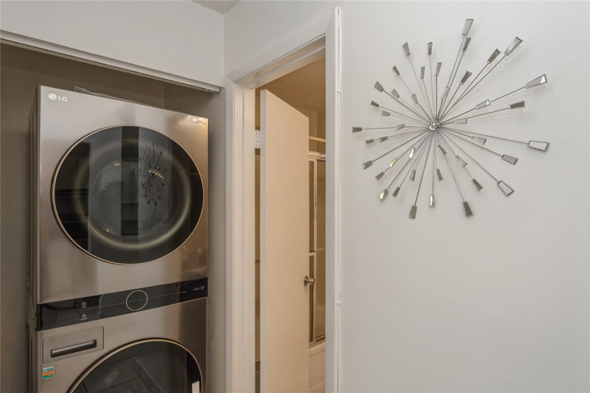 Meadowridge East Condo - Residential