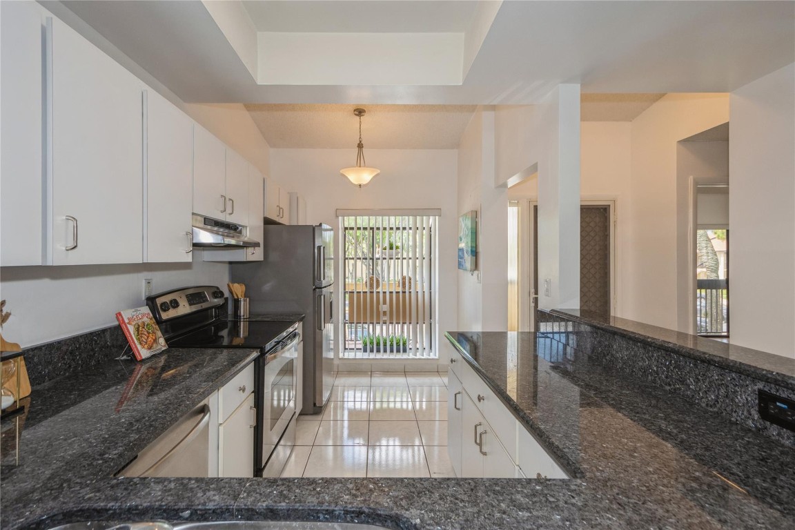 Meadowridge East Condo - Residential