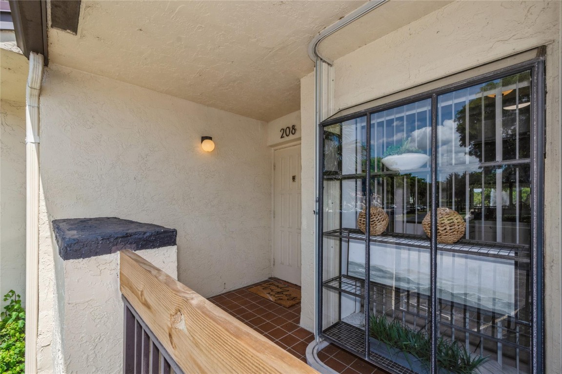 Meadowridge East Condo - Residential