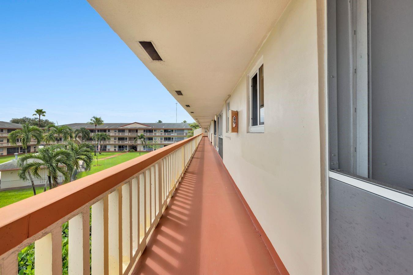 BEVERLY HILLS - Residential