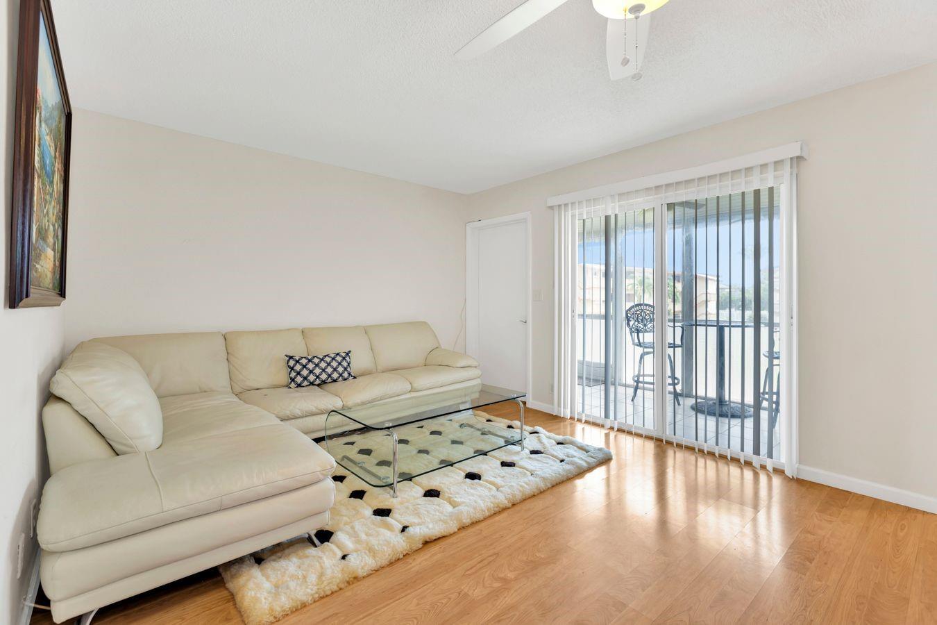 BEVERLY HILLS - Residential