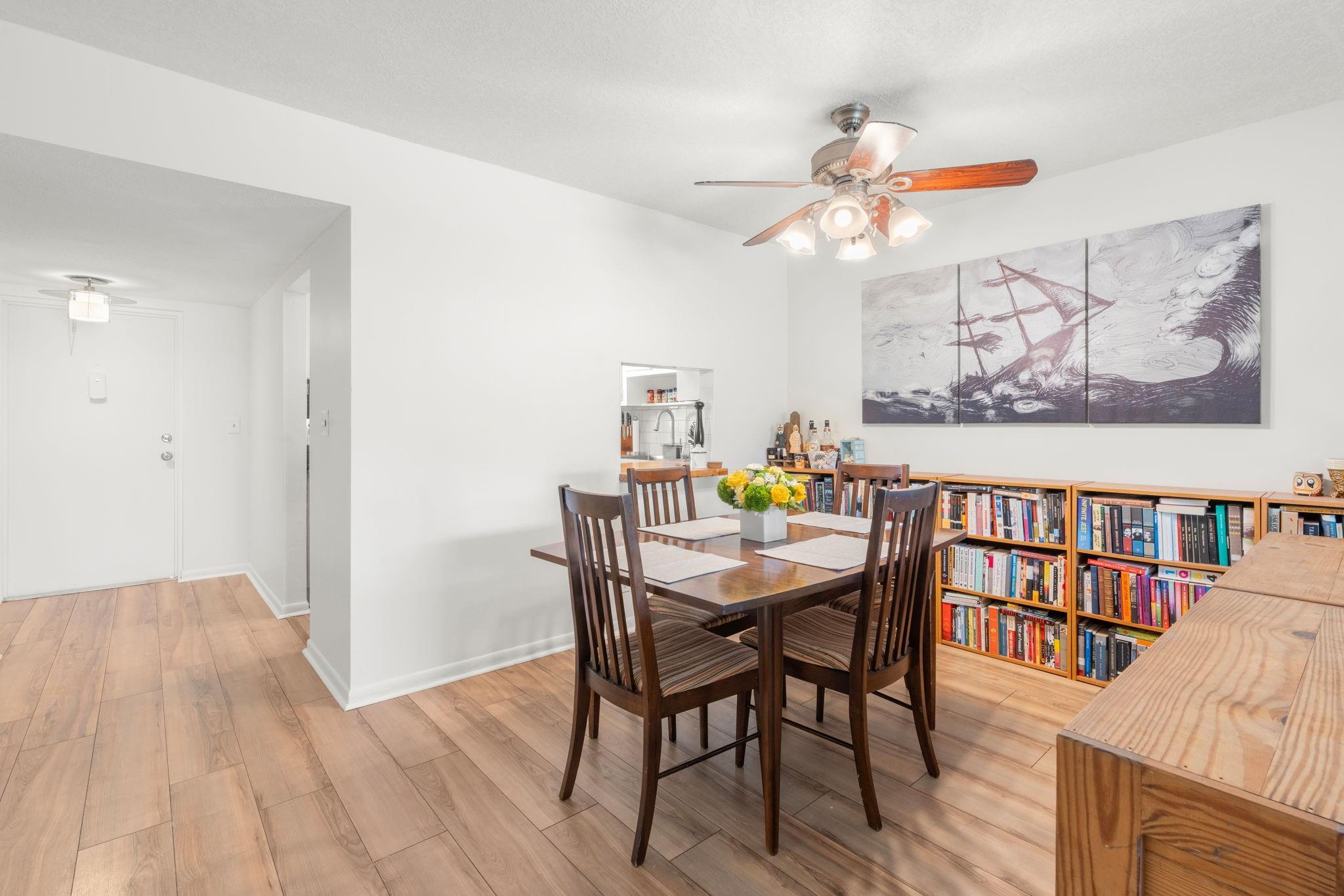 Foxwood Hollow - Residential