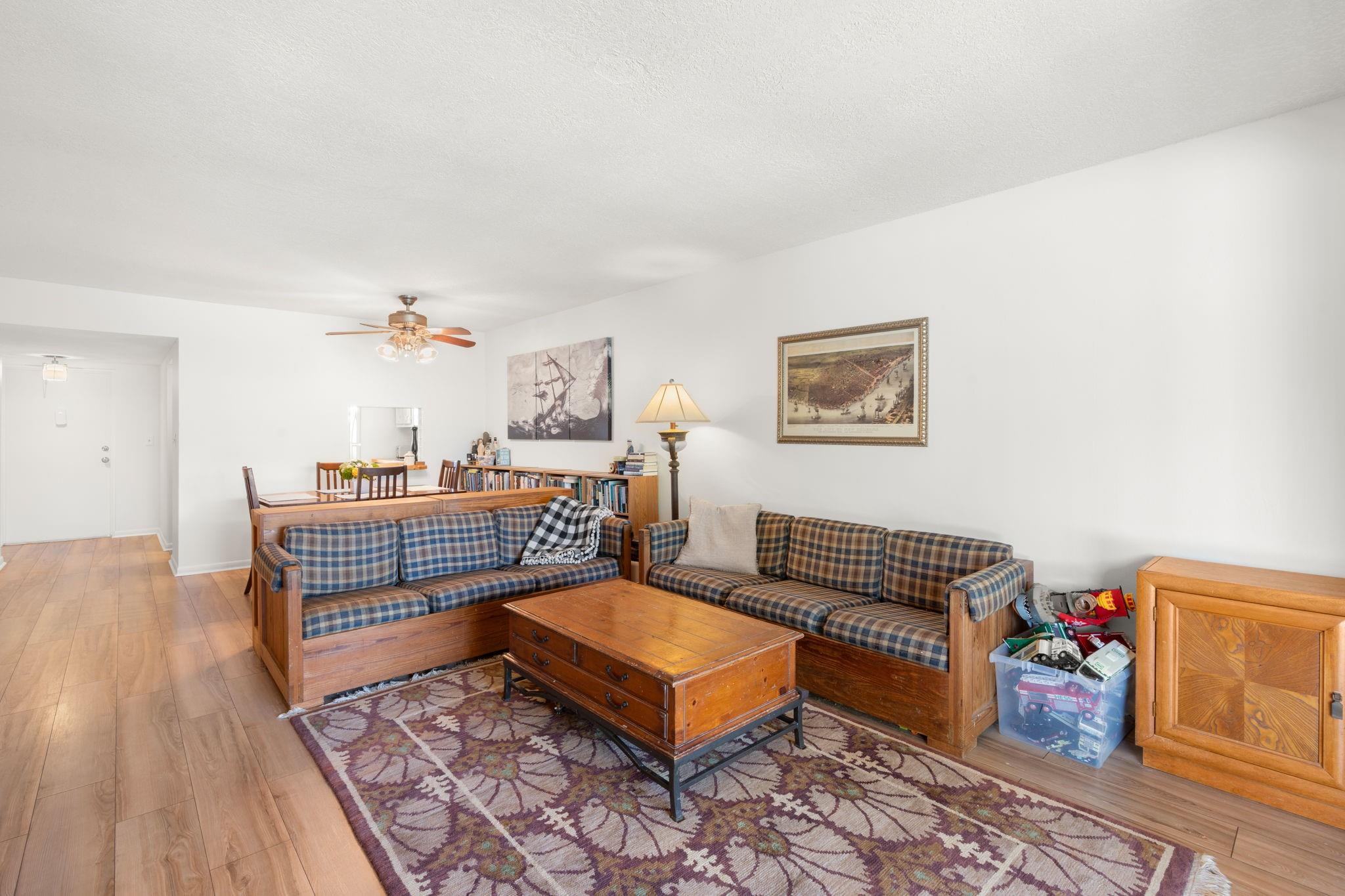 Foxwood Hollow - Residential