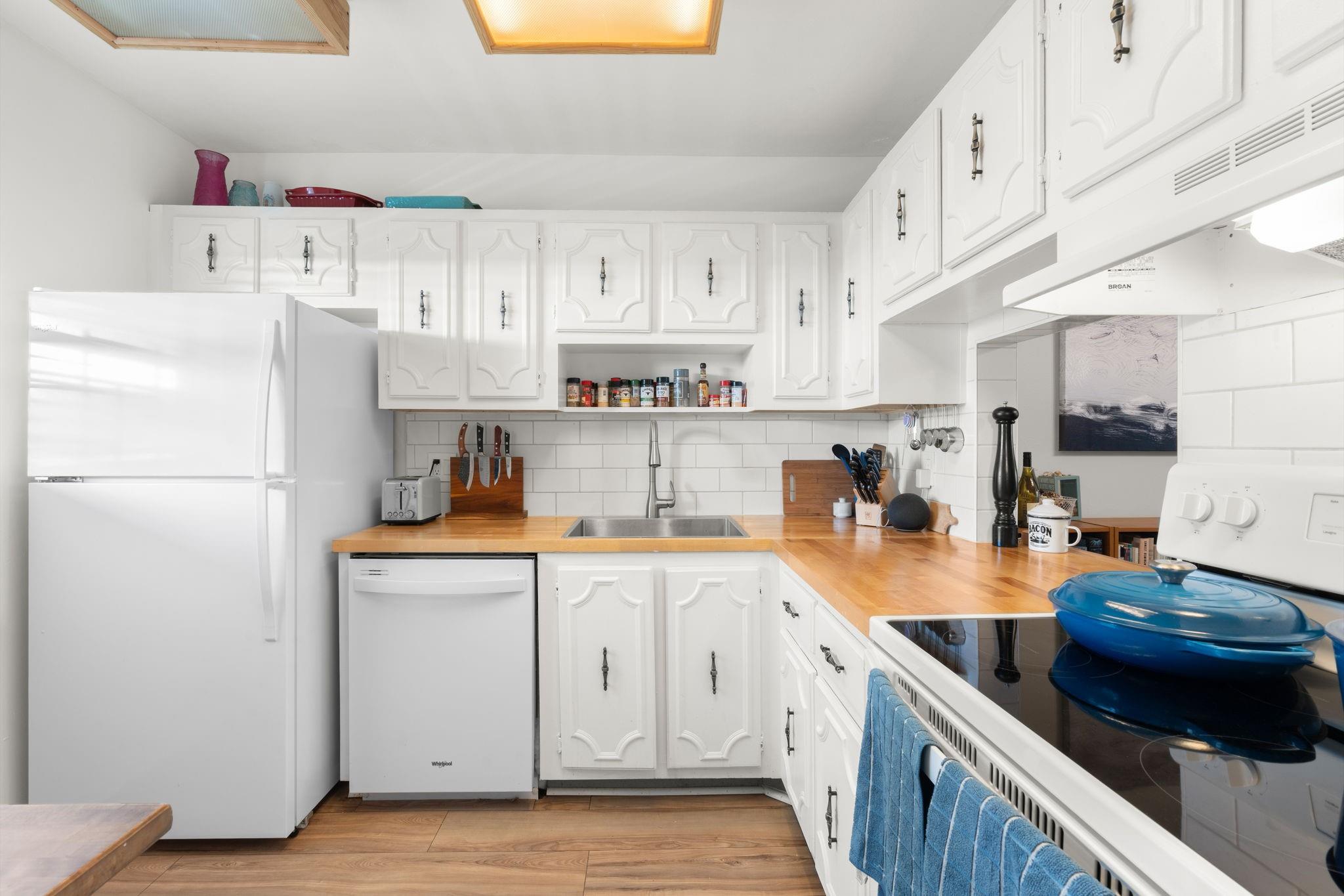 Foxwood Hollow - Residential