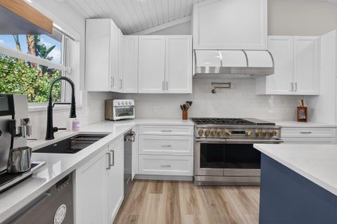 Tiny photo for 771 NE 33RD Street, Boca Raton, FL 33431 (MLS # B26081263)