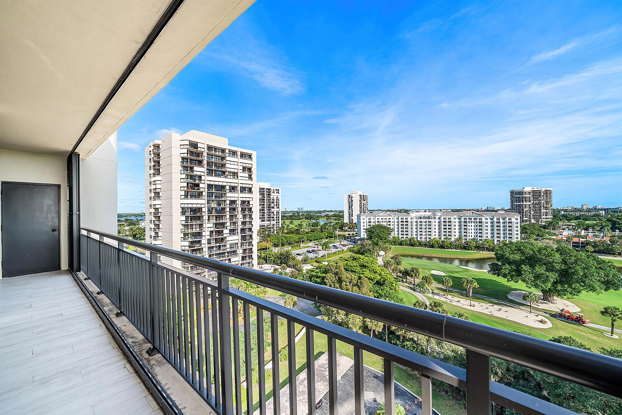 PARLIAMENT EAST CONDO - Residential