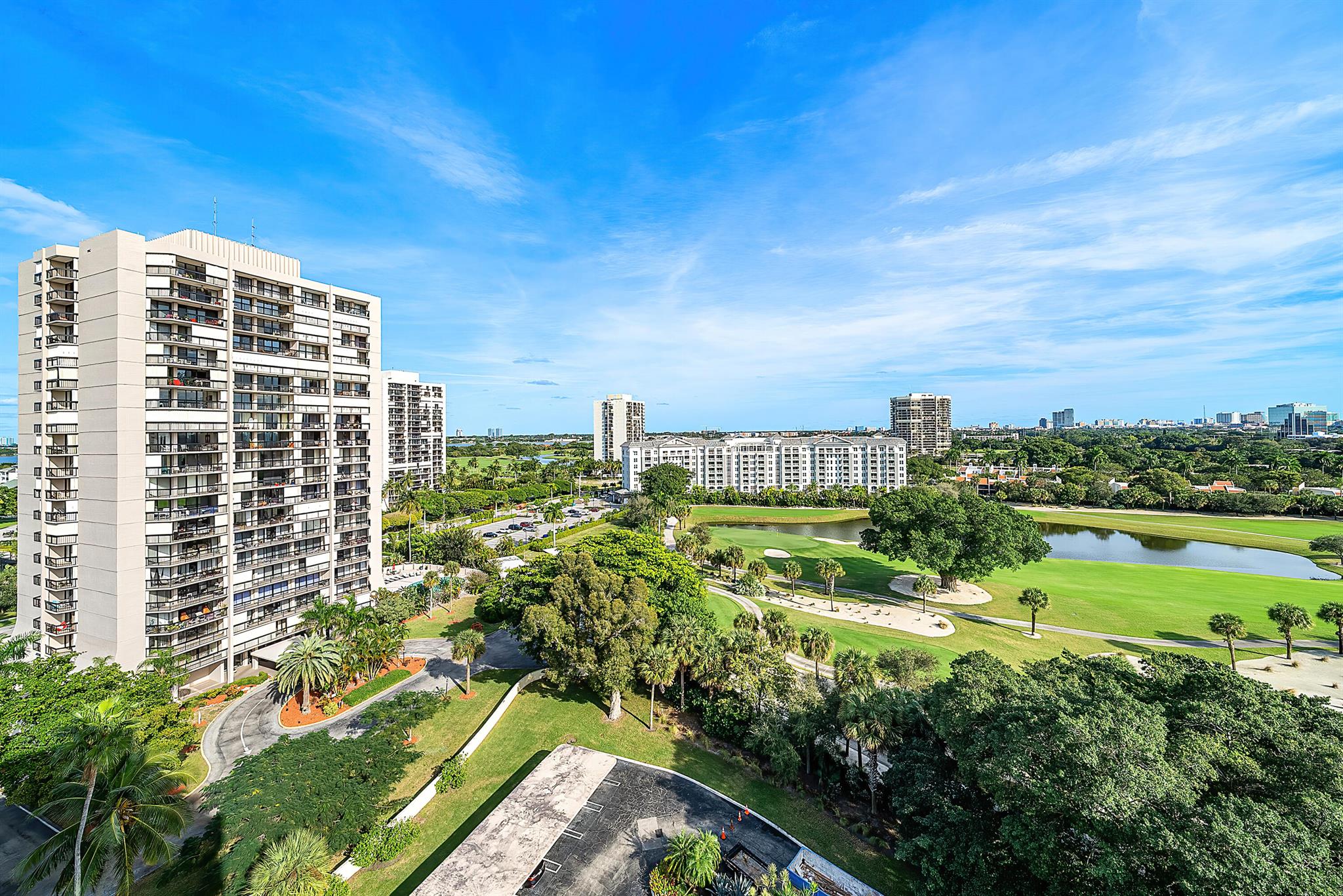 PARLIAMENT EAST CONDO - Residential