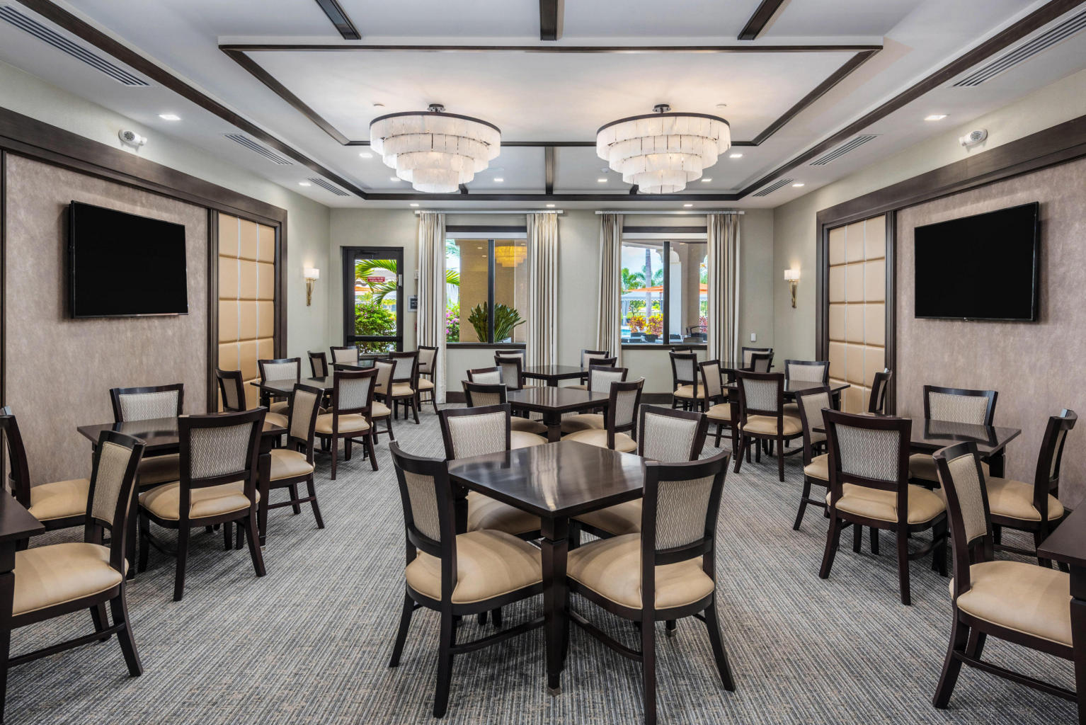 SEVEN BRIDGES - Residential