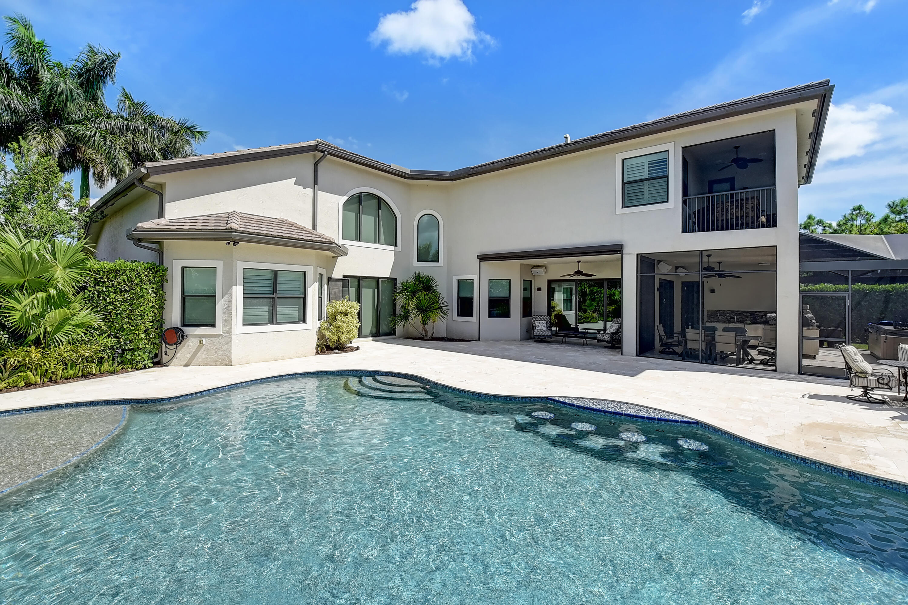 SEVEN BRIDGES - Residential