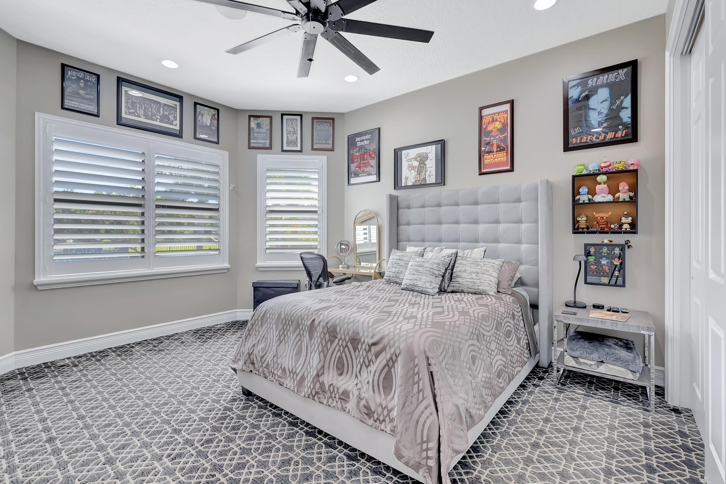 SEVEN BRIDGES - Residential