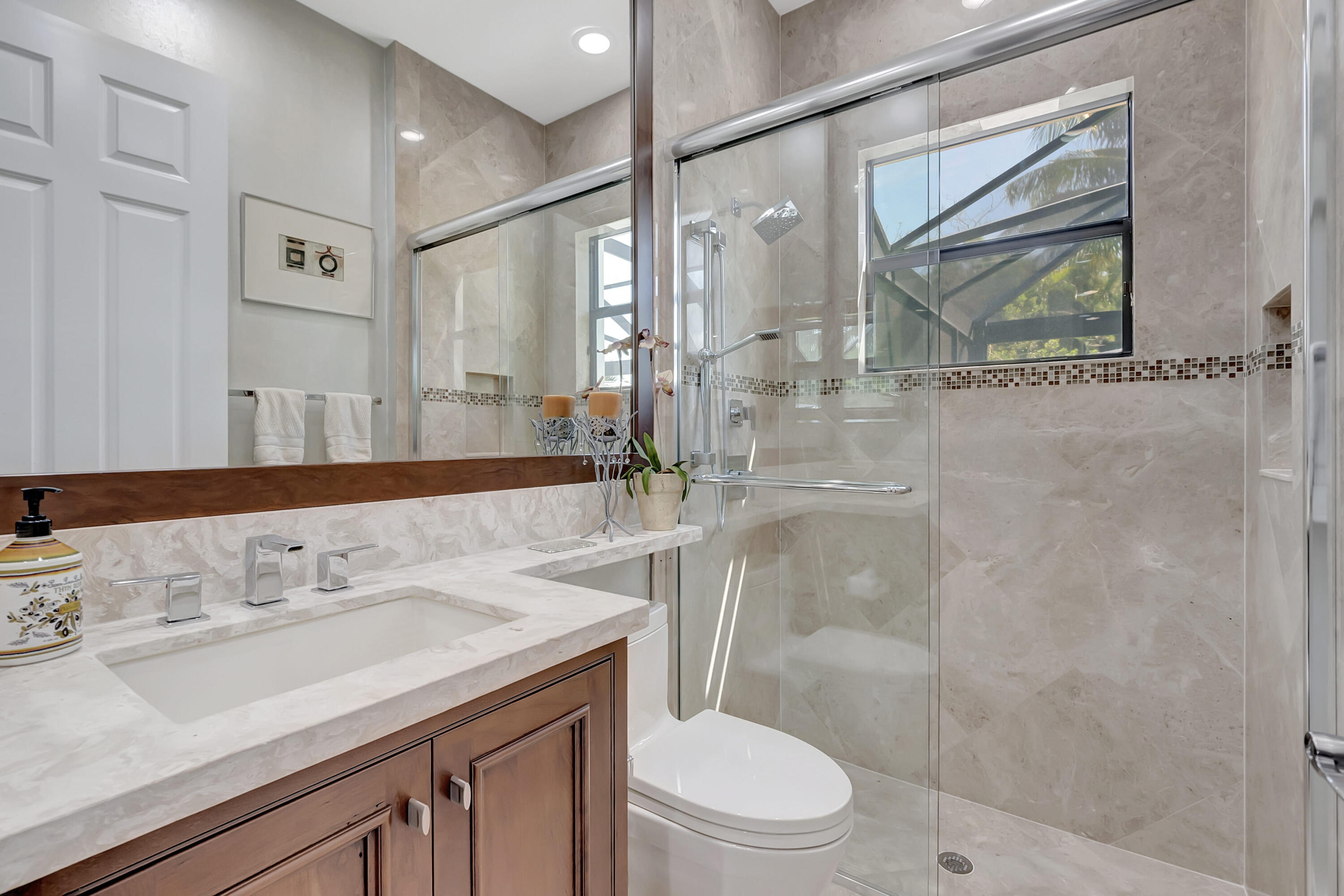 SEVEN BRIDGES - Residential