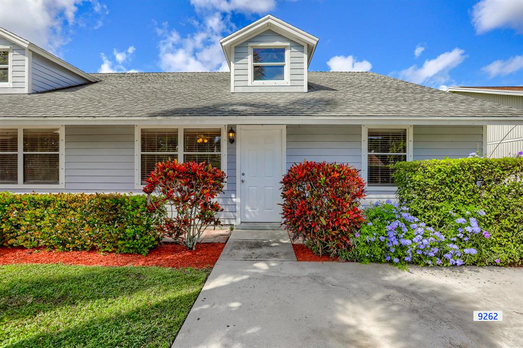 Beautifully remodeled 2 bedroom 2 bath villa on a quiet cul-de-sac street in highly sought-after Palm Beach Gardens. Water views, shade trees and tranquil backyard with a large outdoor patio perfect for BBQs, family and friends. Huge enclosed Florida room with add'l storage room, laundry room and washer/dryer included. Close to everything: shopping, Gardens Mall, dining, gym, highways, beaches and Palm Beach International Airport. Absolutely will NOT last!
