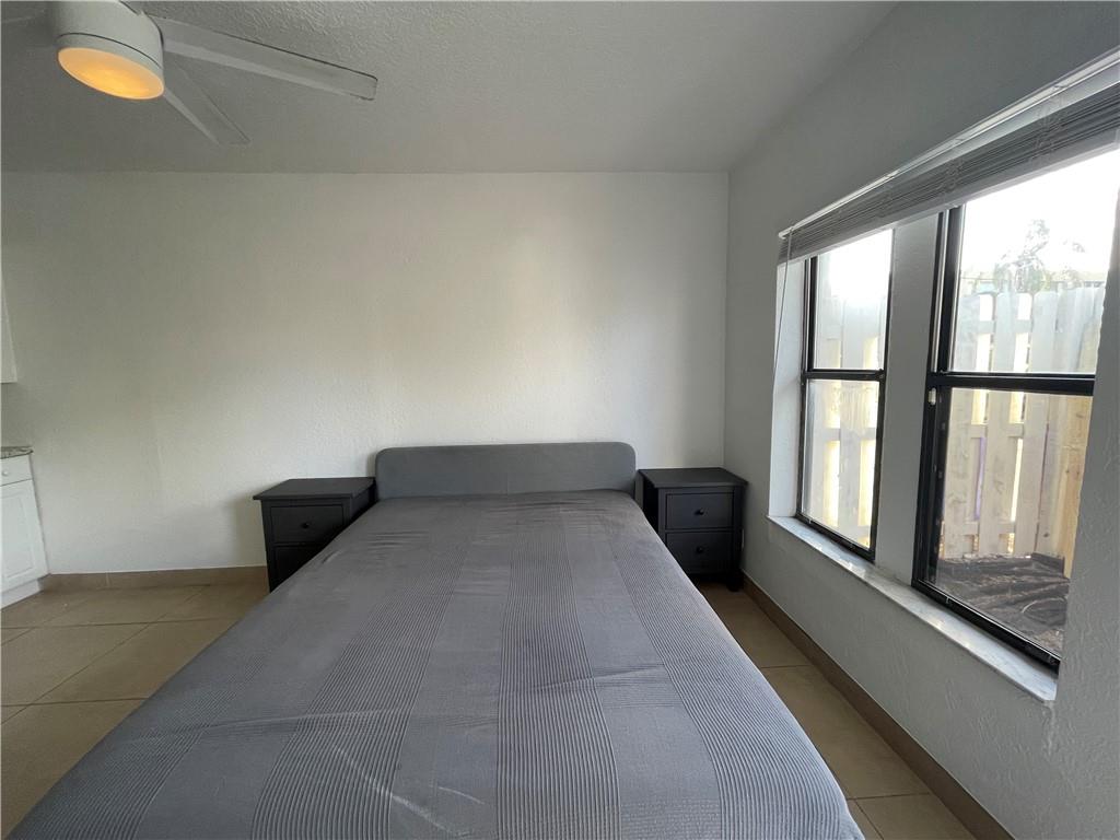 Deerfield Beach 4-4 B - Residential Lease